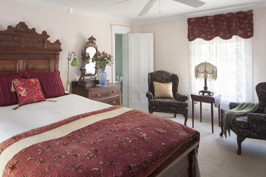 Isaiah Jones Homestead Bed And Breakfast Sandwich Exteriör bild