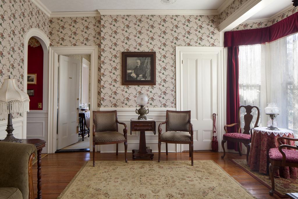 Isaiah Jones Homestead Bed And Breakfast Sandwich Exteriör bild