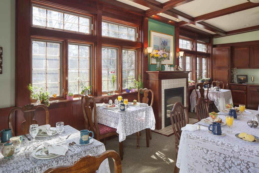 Isaiah Jones Homestead Bed And Breakfast Sandwich Exteriör bild