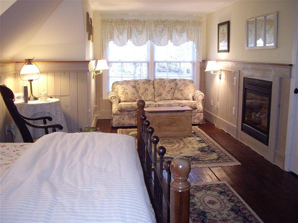Isaiah Jones Homestead Bed And Breakfast Sandwich Exteriör bild