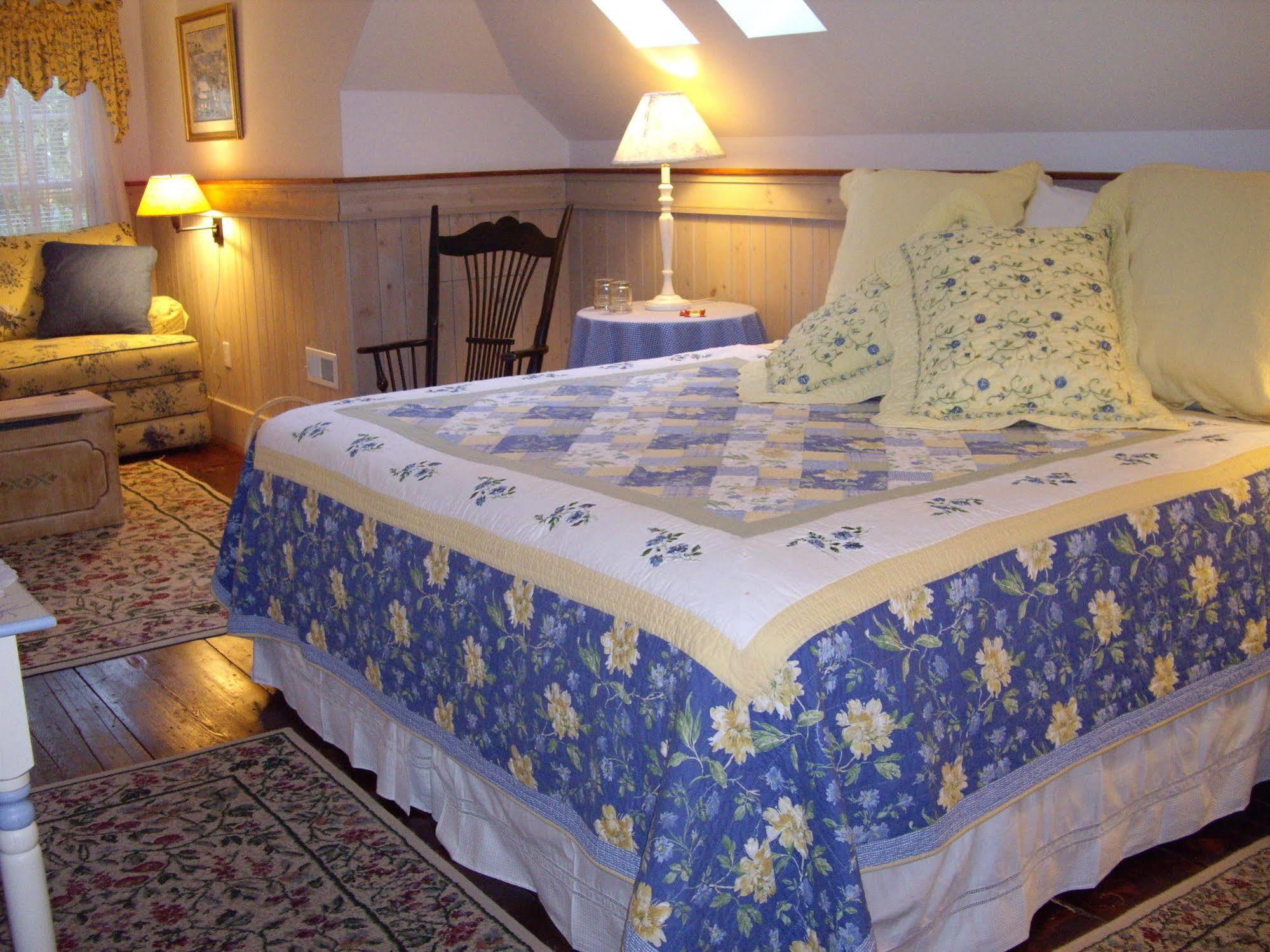 Isaiah Jones Homestead Bed And Breakfast Sandwich Exteriör bild